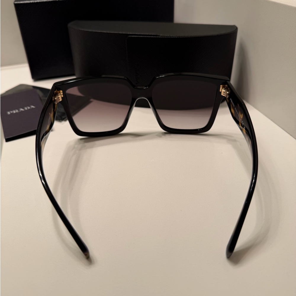Prada Black and Tortoise Square Sunglasses - Picture 9 of 11